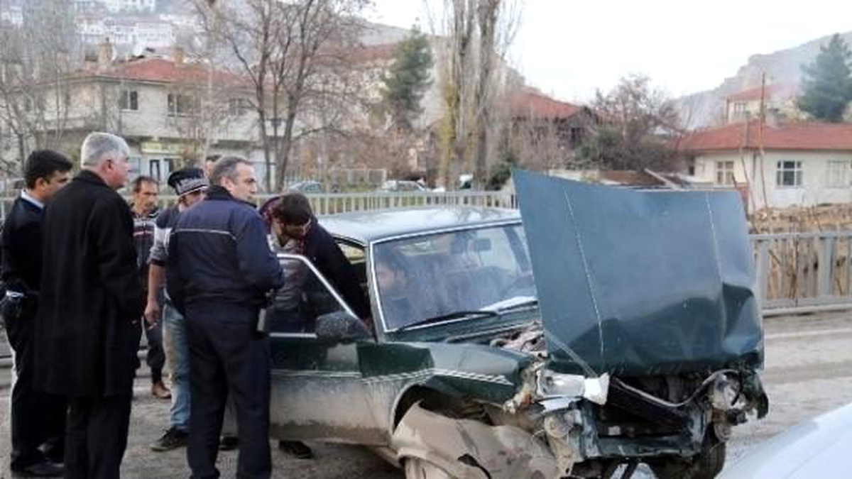 Beypazarı\'nda Trafik Kazası: 1 Yaralı