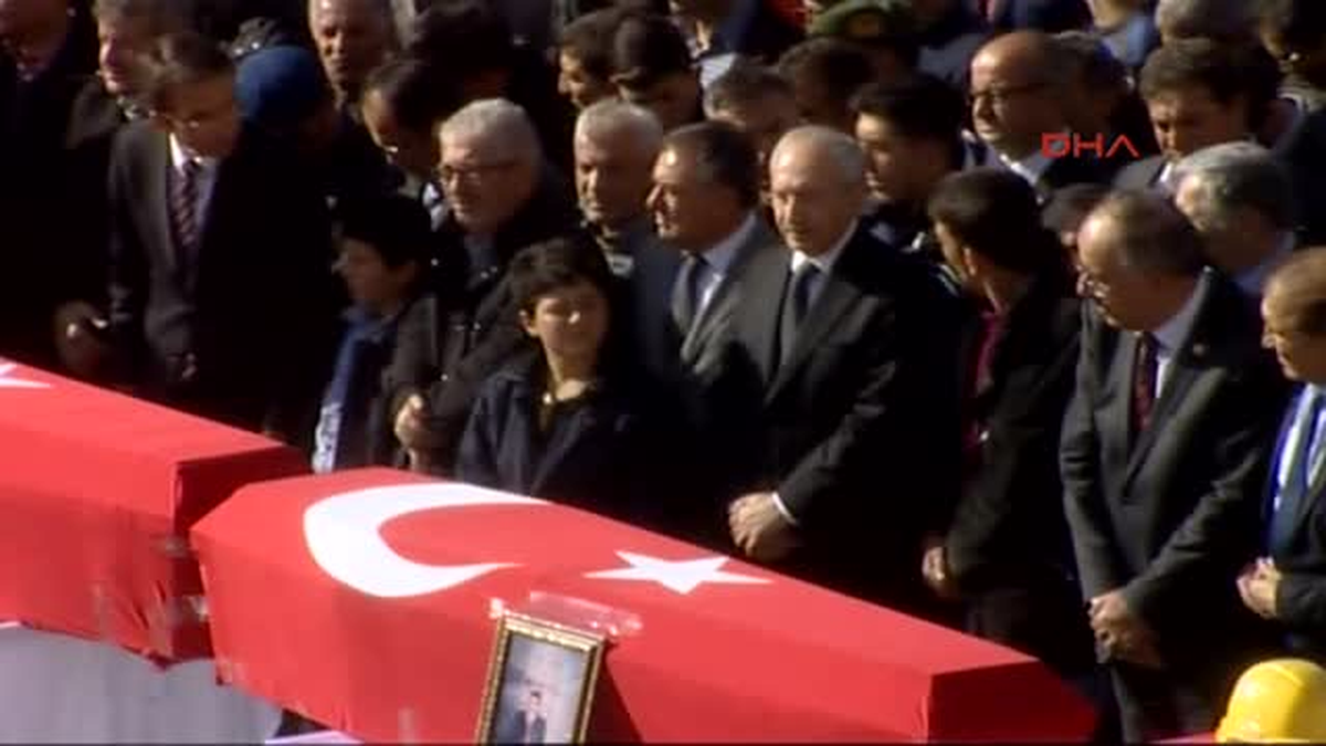 Ermenek? Te 5 Maden İşçisi İçin Cenaze Töreni Düzenlendi -2