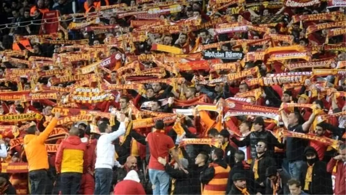 Galatasaray\'dan Taraftarına Uyarı