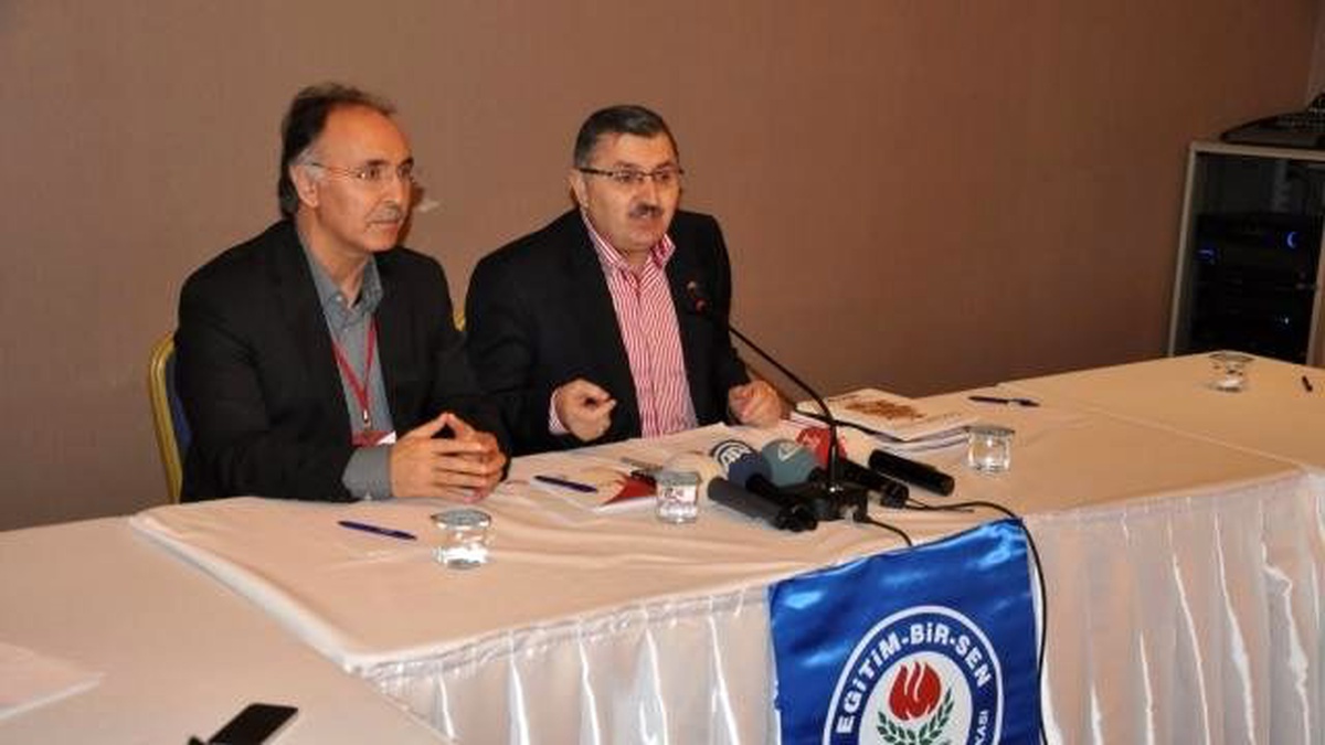 Gündoğdu, Şurayla İlgili Basın Toplantısı Düzenledi