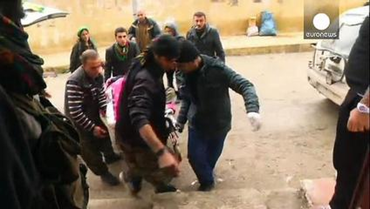Harabeye Dönen Kobani Peşmerge Desteğiyle Işid\'e Direniyor