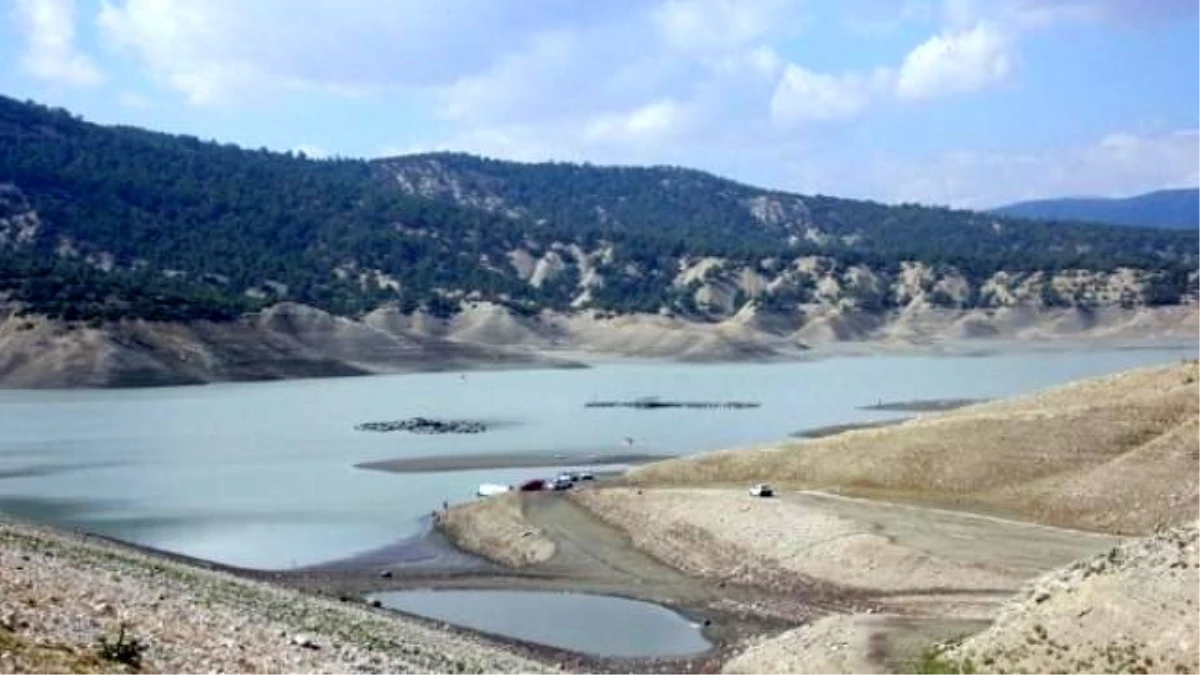 Korkuteli Sulama Barajı Su Tutmaya Başladı