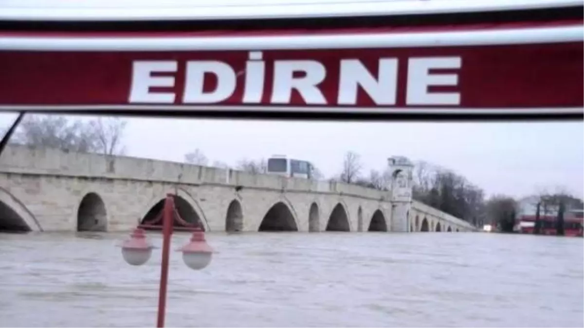 Tunca ve Meriç Nehri Taştı, Ekili Alanlar ve Çay Bahçeleri Su Altında