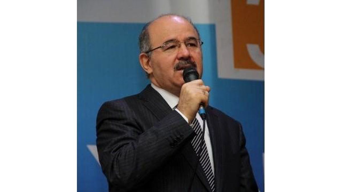 AK Parti Genel Başkan Başdanışması Hüseyin Çelik Mersin\'de