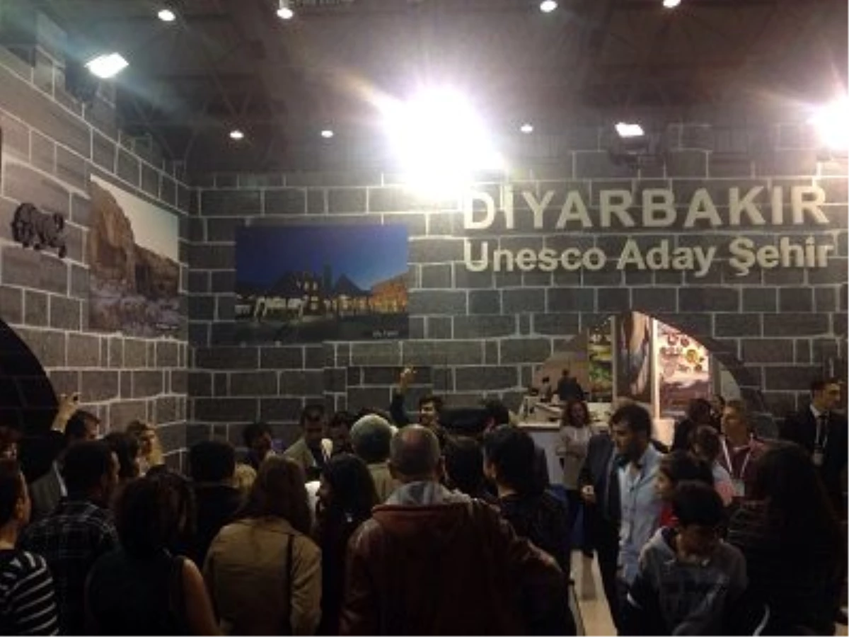 Diyarbakir Travel Turkey Izmir Fuari\'nda Tanııtıldı