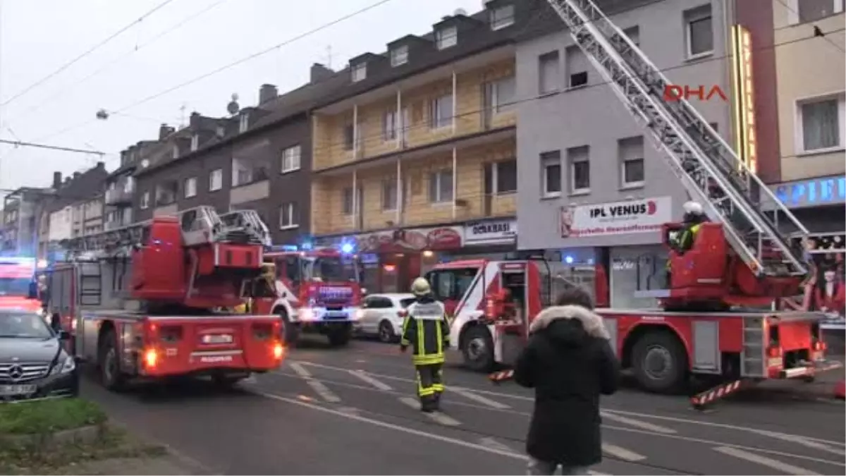 Duisburg?da Türk Restoranında Yangın Korkuttu