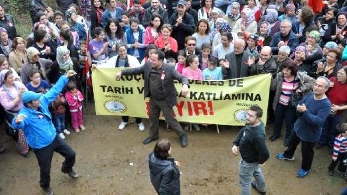 Ödemiş\'te \'Altın Madenine Hayır\' Eylemi