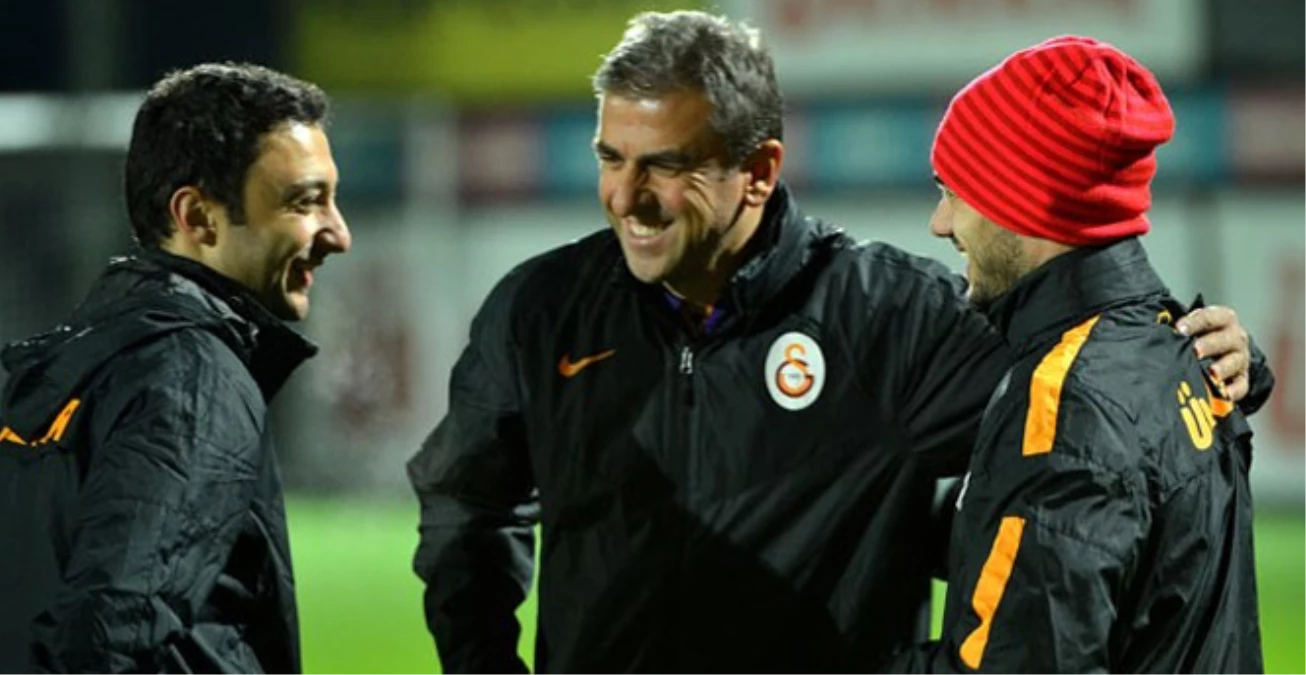 Sneijder\'in Menajeri: Hamza Hamzaoğlu, Sneijder\'den Özür Diledi