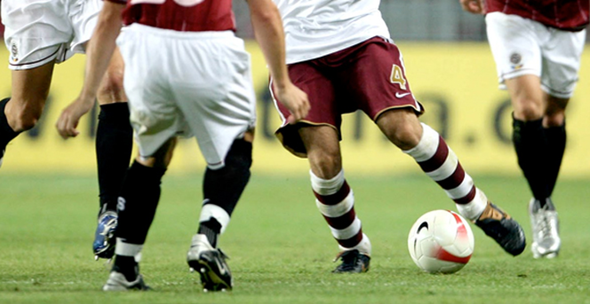 12 Yaşındaki Futbolcu Ölümden Döndü