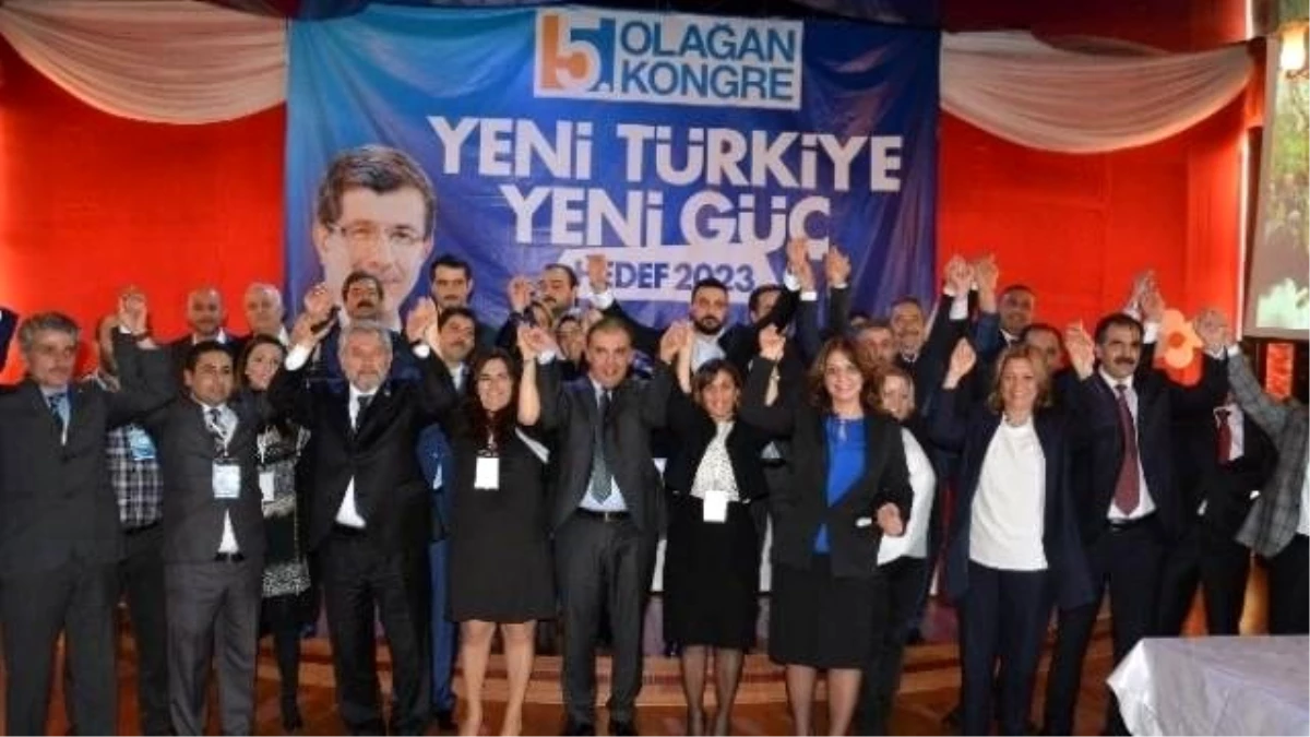 AK Parti İzmir\'de 5 İlçe Başkanı Daha Belirlendi