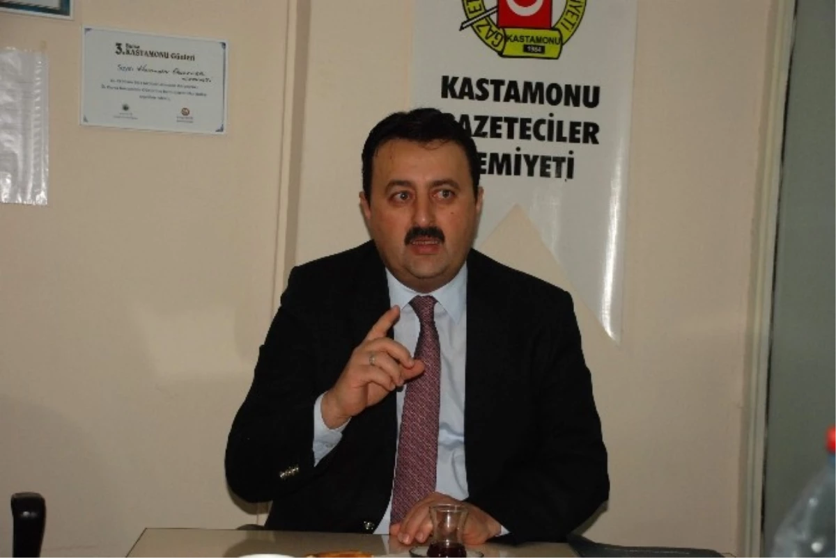 AK Parti Kastamonu Milletvekili Mustafa Gökhan Gülşen,