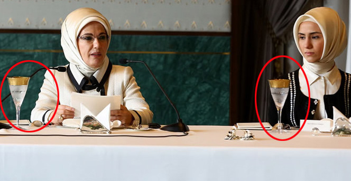 Ak Saray\'daki Kadehlerin Tanesi Bin Liraya Alınmış!