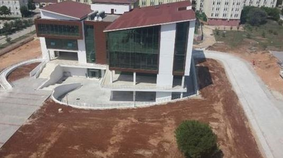 Antalya\'ya Bin 500 Öğrenci Kapasiteli Yurt