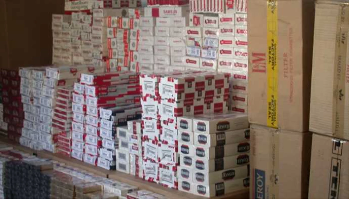 Bursa\'da 2 Bin 140 Paket Kaçak Sigara Ele Geçirildi