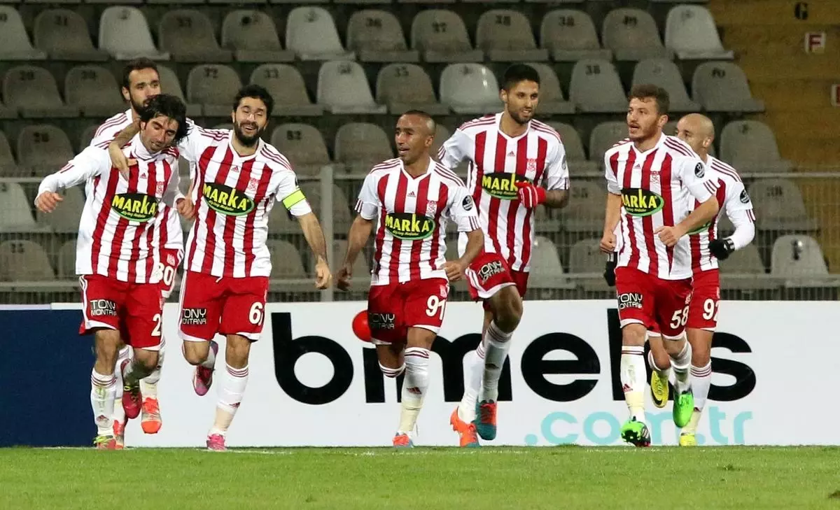 Futbol: Spor Toto Süper Lig