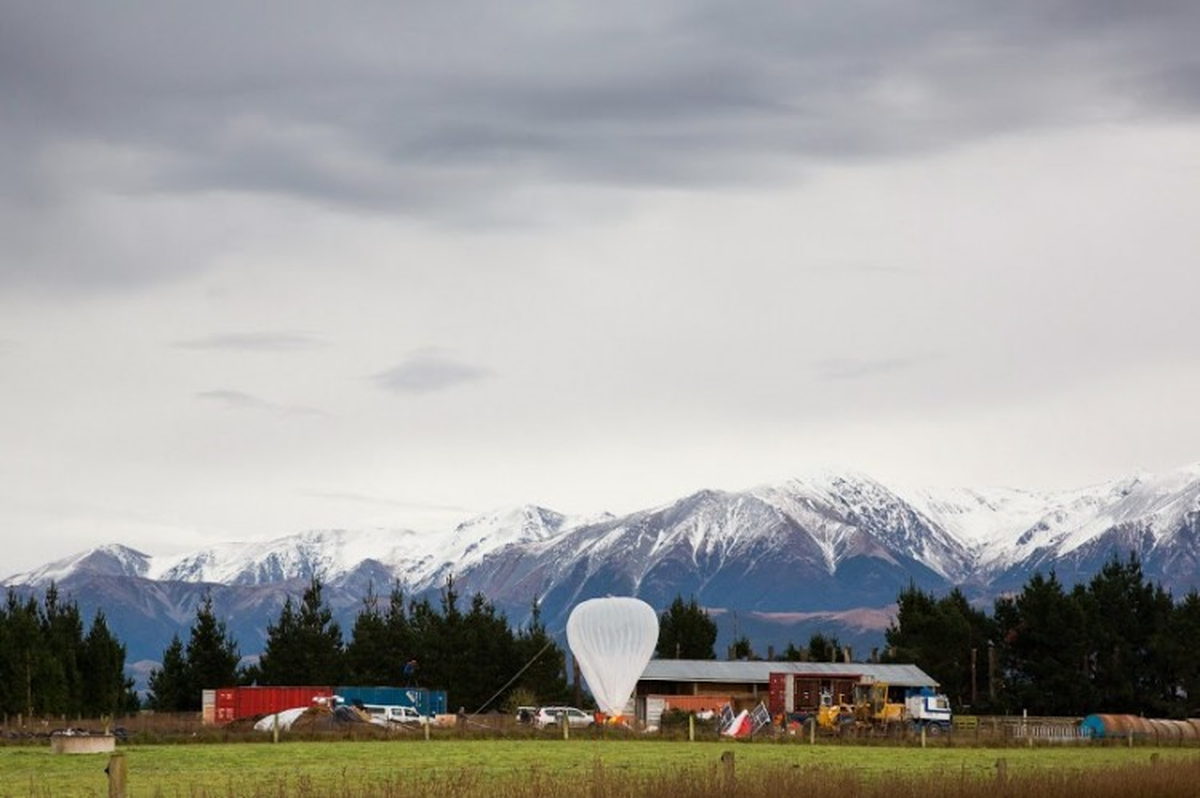 Google\'ın Project Loon Balonları 100 Günden Fazla Havada Kalacak!