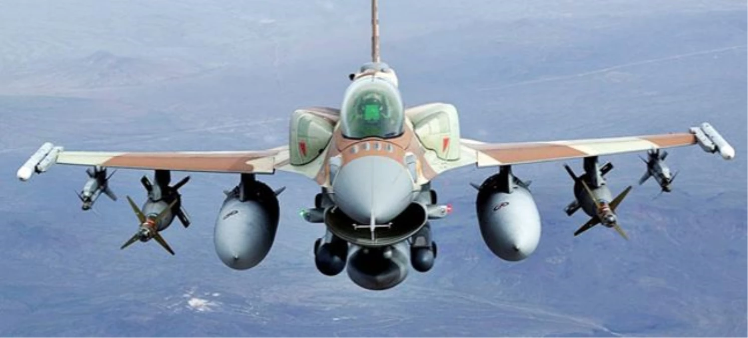 İsrail\'in Suriye\'deki S-300 Füzelerini Vurdu