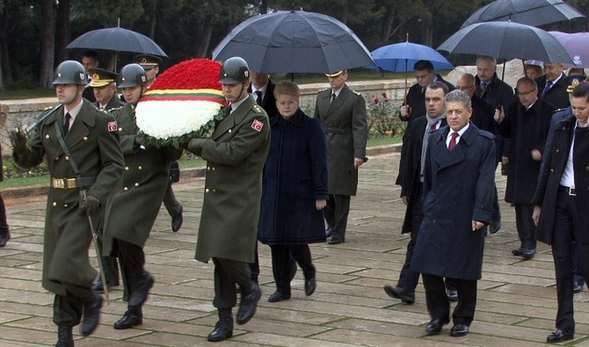 Litvanya Cumhurbaşkanı Grybauskaite Anıtkabir\'de