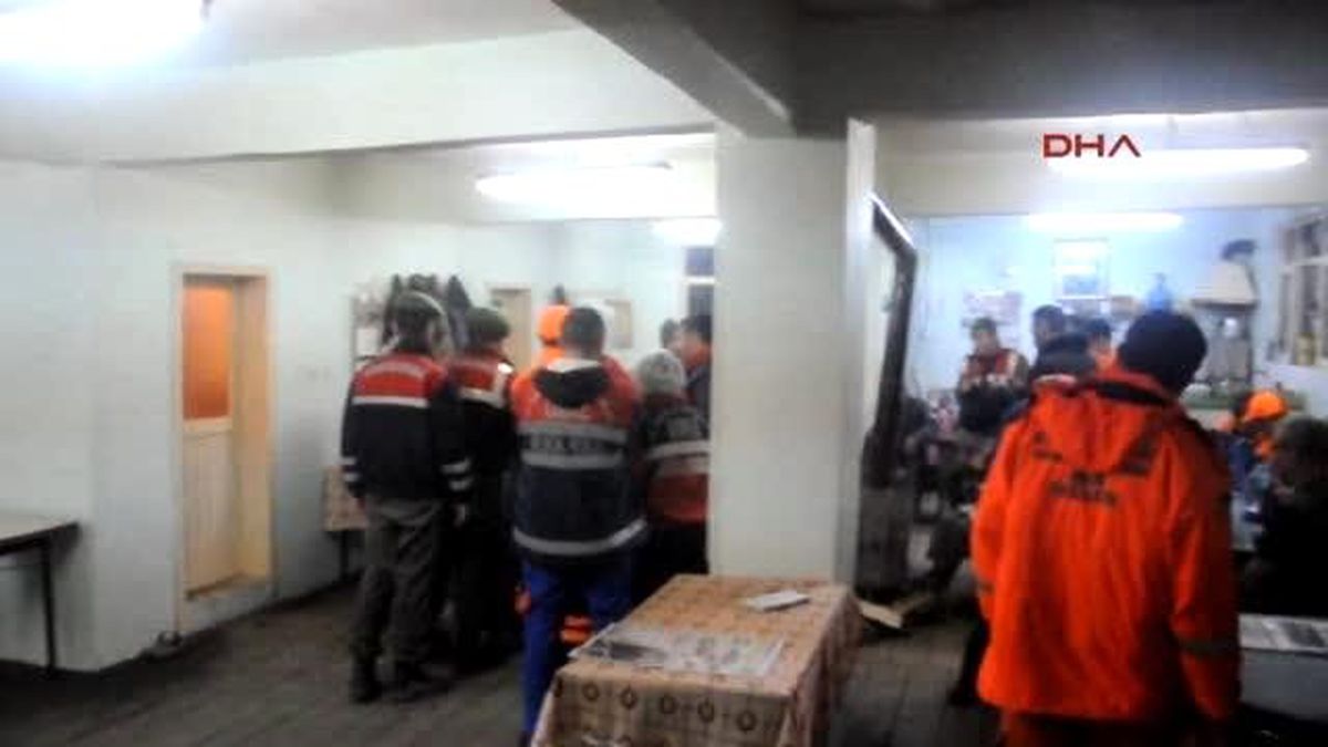 Sakarya\'da Ormanda Kaybolan İki Çocuk Bulundu