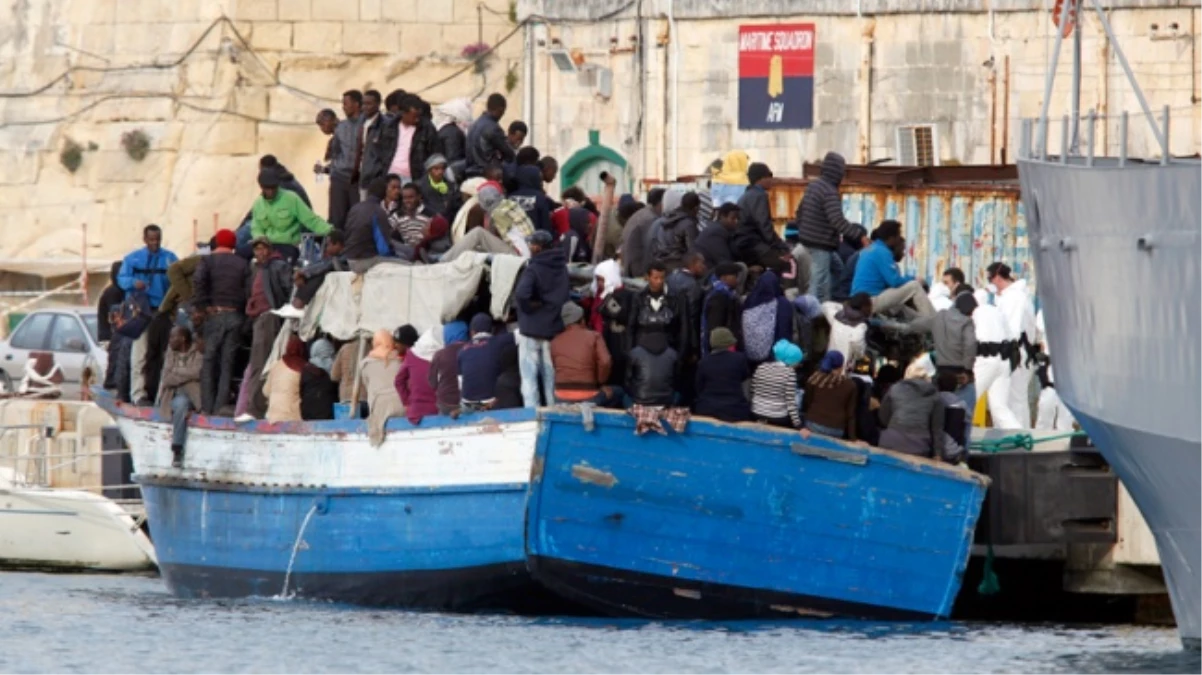 Yemen\'de Göçmen Teknesi Battı