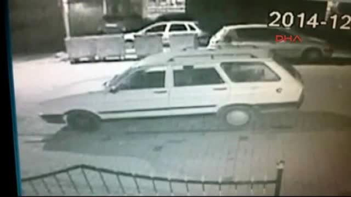 7 Otomobil Çalan 2 Çocuk Yakalandı