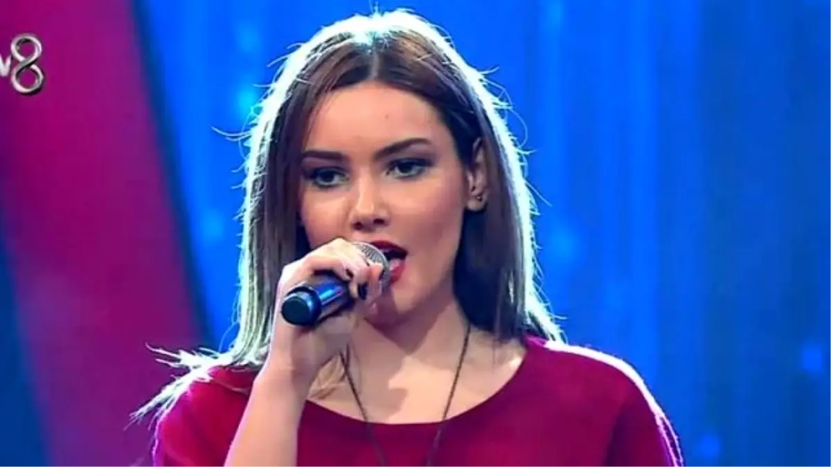 Ayşe Kurban \'Wicked Game\'