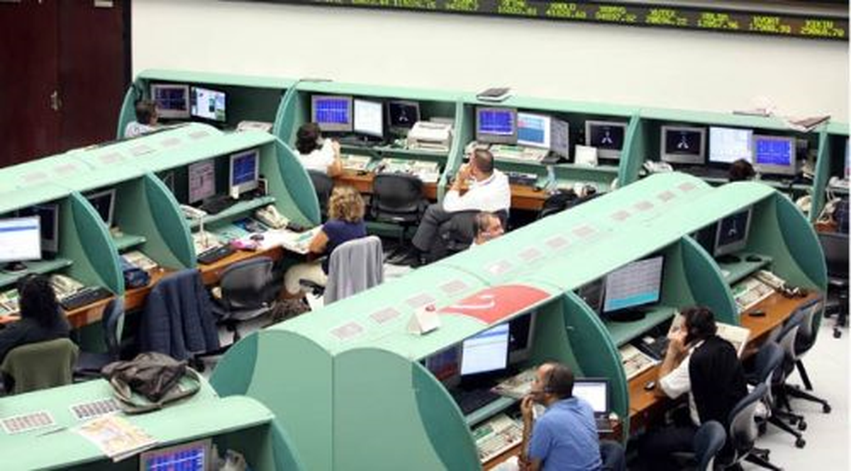 Borsa, İlk Seansta Yatay Bir Seyir İzledi