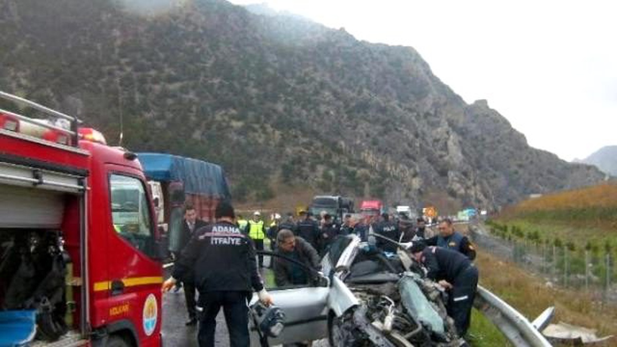 Cenaze Konvoyunda Kaza; 3 Ölü, 1 Yaralı