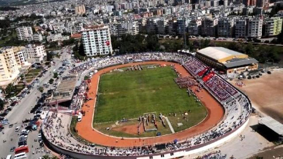 CHP\'li Atıcı: Tevfik Sırrı Gür Stadı Avm mi Olacak ?