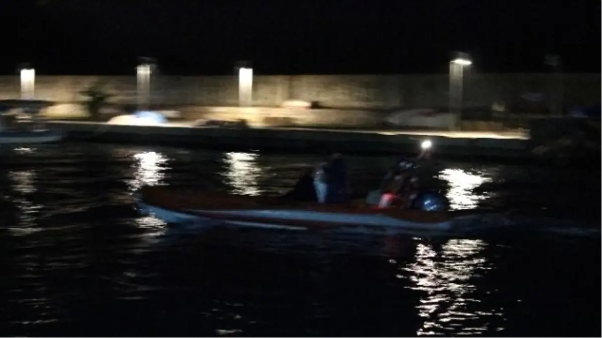 Antalya\'da İntihar Etmek İçin Falezlerden Atladı