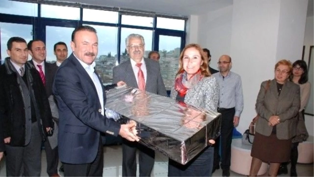 İzmit Belediyesi Çevreci Okulları Ödüllendirdi