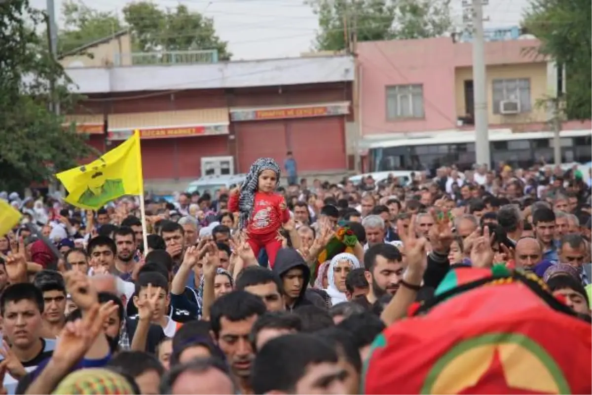 Kobanéden Batman\'a Bir Cenaze Daha Geldi