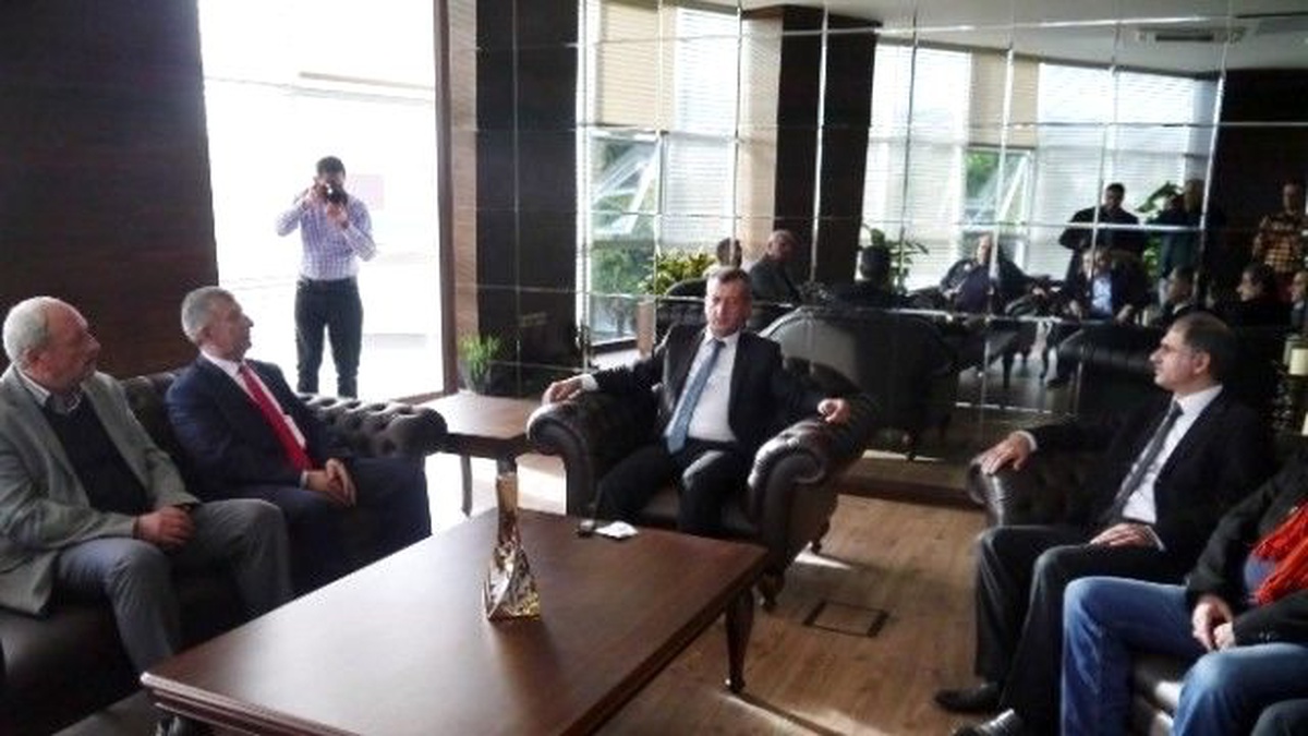 Menemen Belediyesi Yeni Hizmet Binası Açıldı