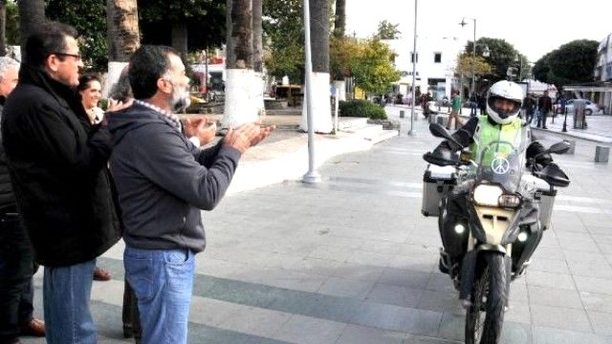 Motosikletle 10 Ülke Gezip 22 Bin Kilometre Yol Katetti