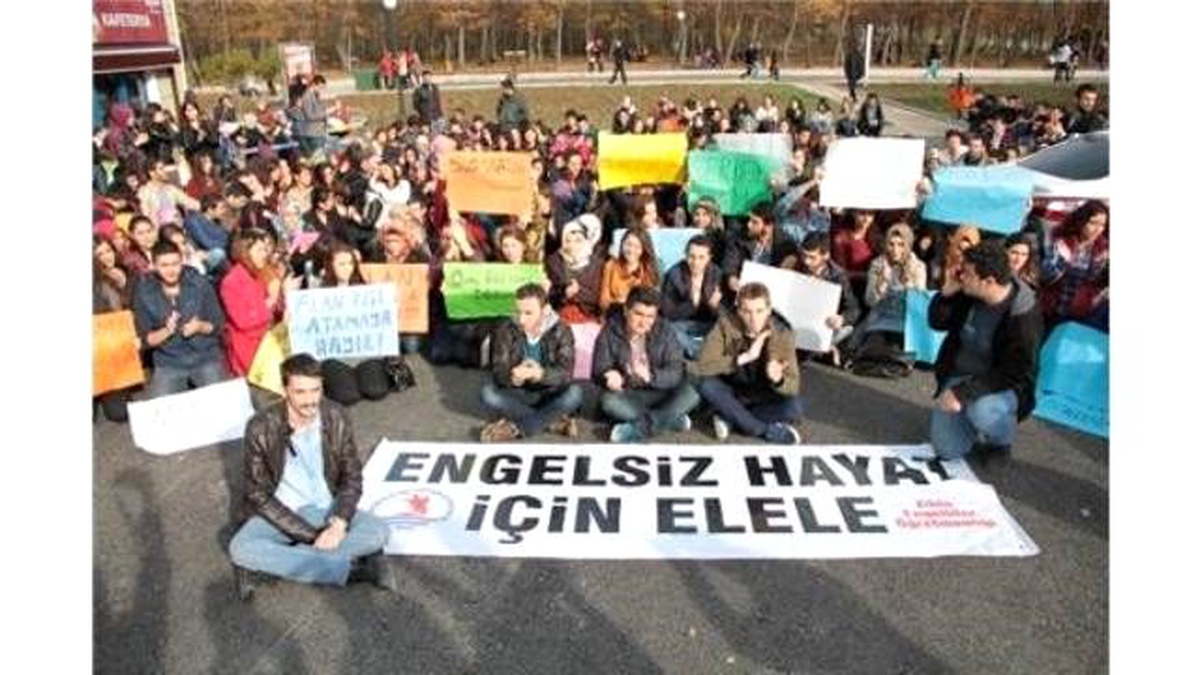 Samsun\'da Üniversite Öğrencilerinden "540" Tepkisi