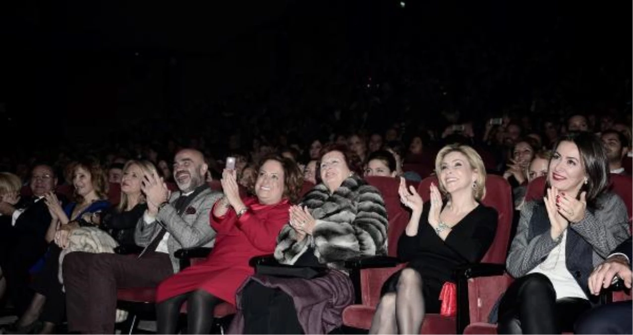 Sezen Aksu, Sokaktan Kurtarılan Çocuklar İçin Sahne Aldı