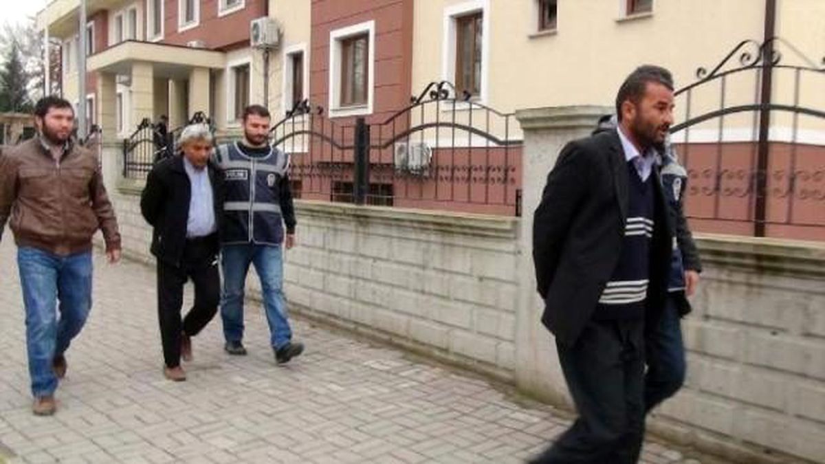 Telefon Dolandırıcıları, 28 Bin Lira ile Kaçarken Son Anda Yakalandı