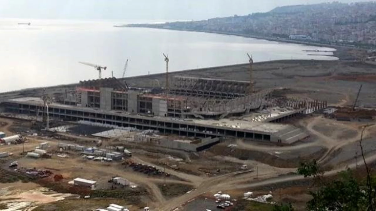 Trabzon\'da Yapımı Devam Eden Akyazı Stadyumu