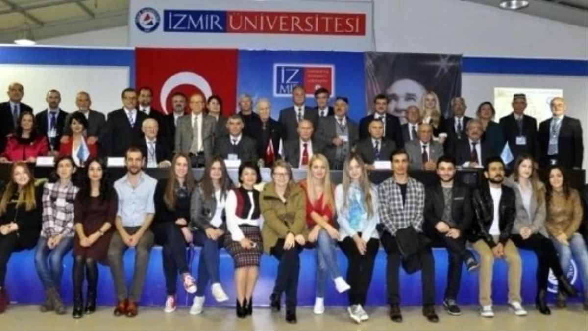 35.kıbatek Uluslararası Edebiyat Şöleni İzmir Üniversitesi\'nde Yapıldı