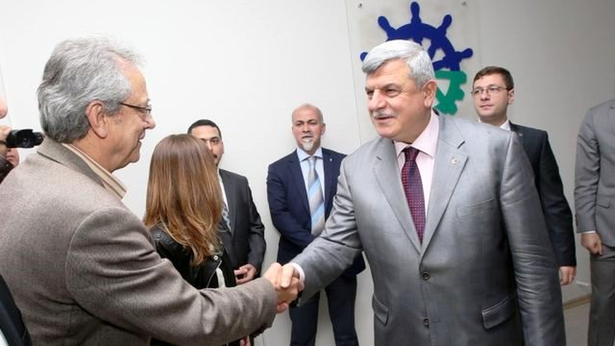 Başkan Karaosmanoğlu, Başsiad\'ı Ziyaret Etti