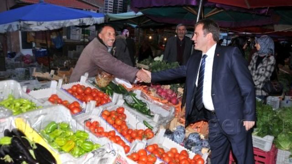 Gümüşhane Belediye Başkanı Çimen, Kent Pazarını Gezdi