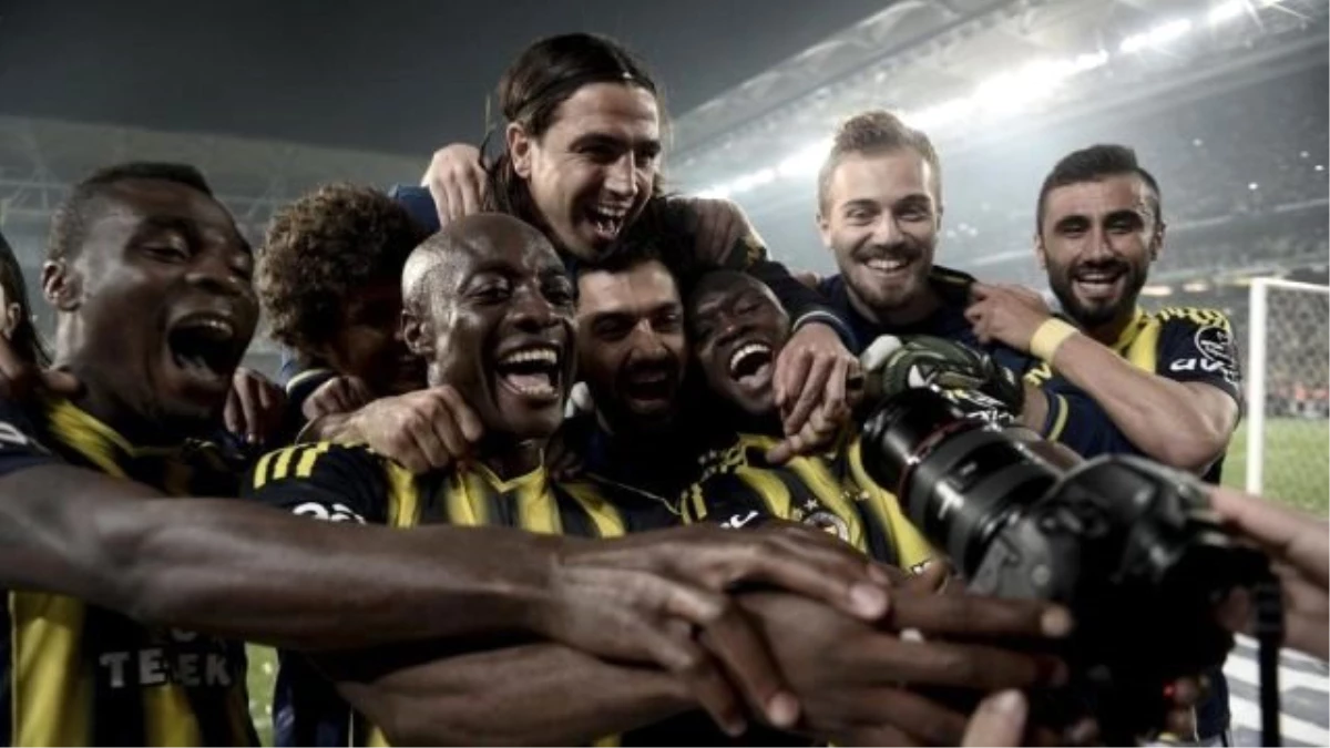 Fenerbahçe Yönetimi Taraftardan Destek İstedi