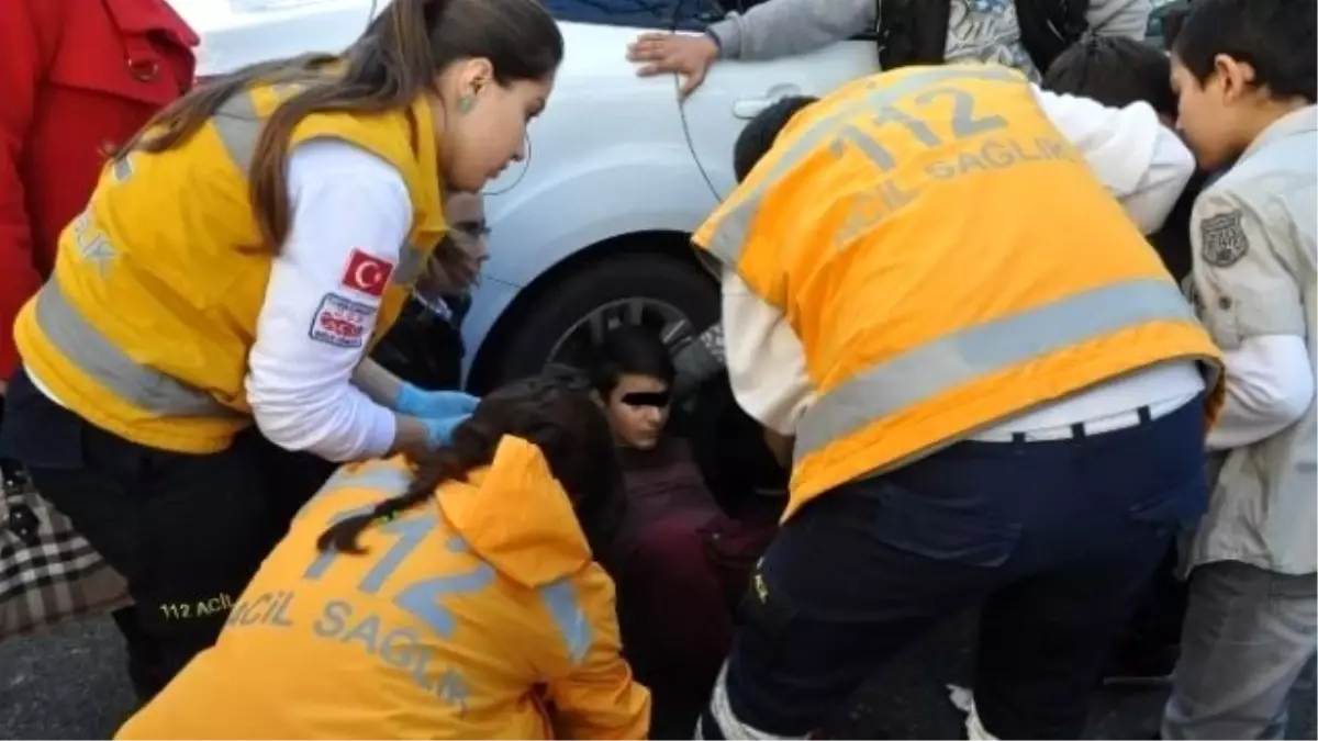 İlköğretimde Öğrenciler Arasında Kanlı Kavga