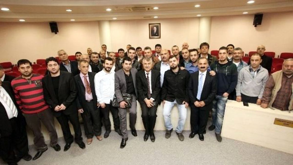 "Seyhan\'ın İhtiyacı Olan Projeleri Bir Bir Hayata Geçireceğiz"