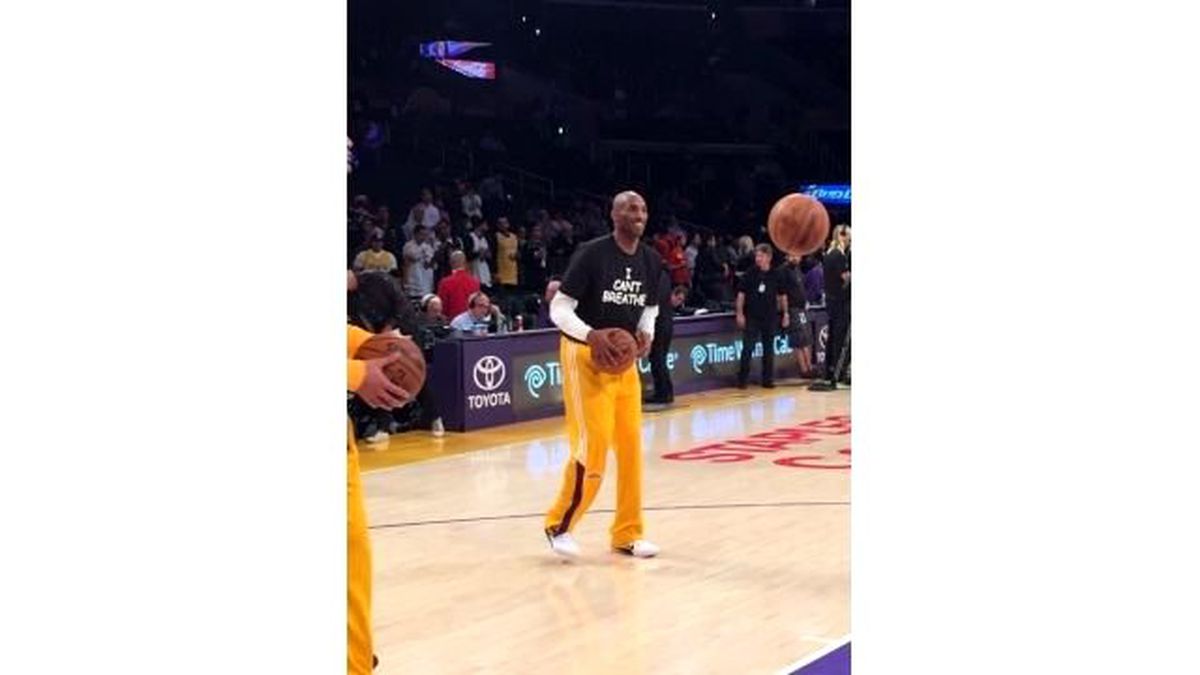 Kobe de 'Nefes Alamıyorum' Tişörtü Giydi