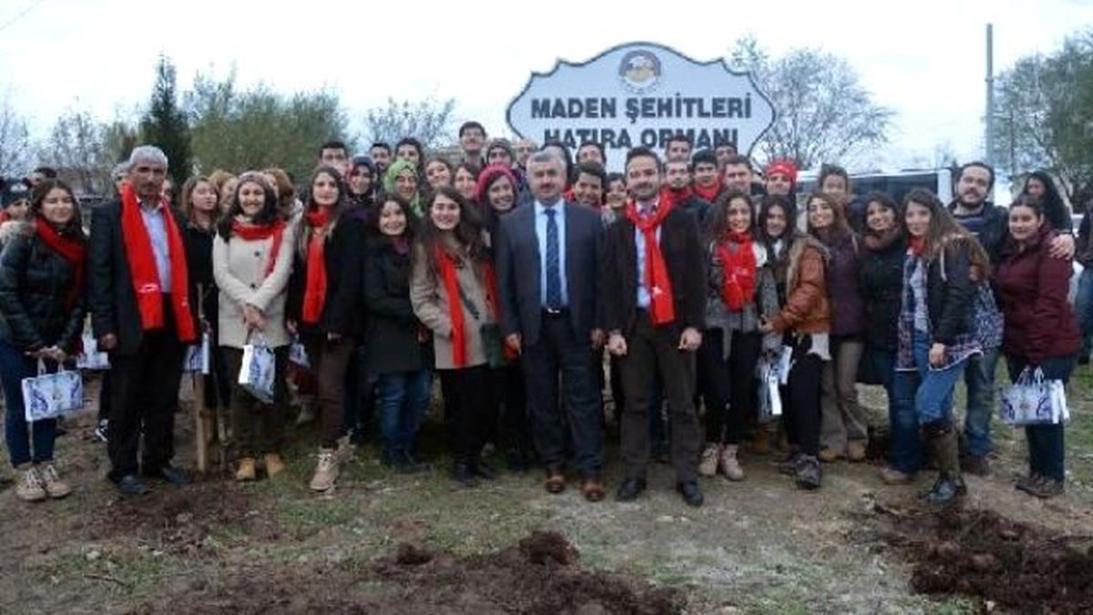 Körfez\'de Madenciler İçin Hatıra Ormanı Oluşturuldu