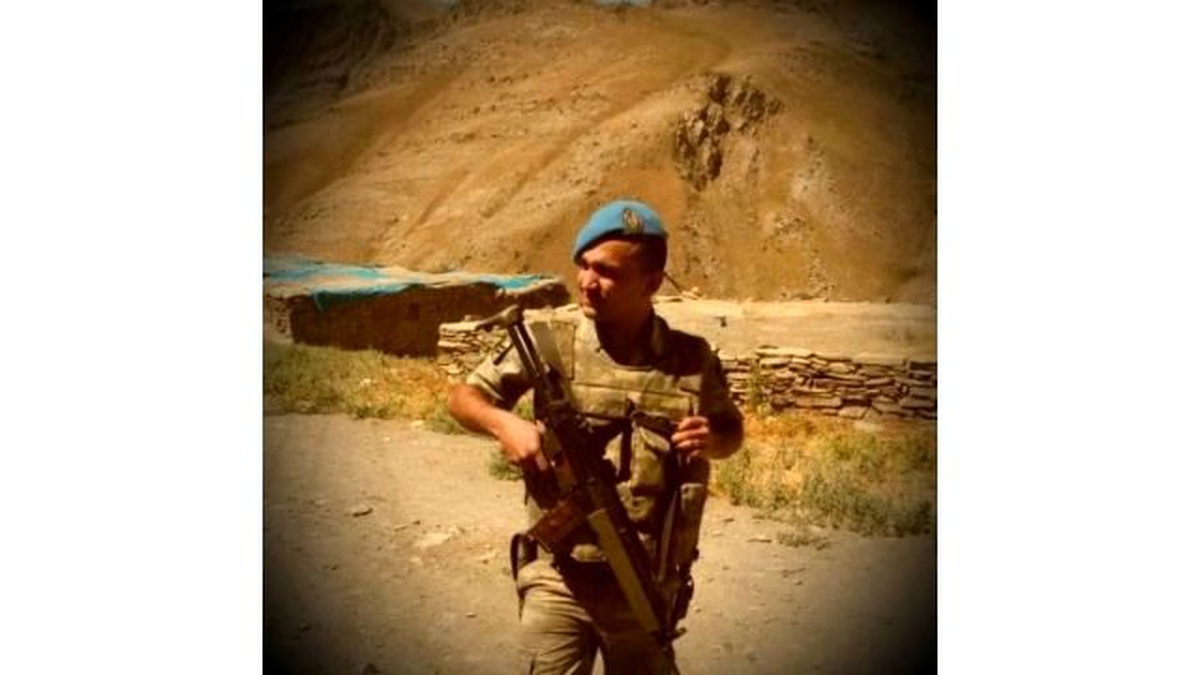 Morg Kapısında, "Çıksın Bu Kapıdan Gidelim" Diyerek Gözyaşı Döktü