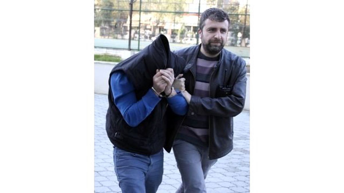 Simitçiye Saldırıp Parasını ve Cep Telefonunu Gasp Etti