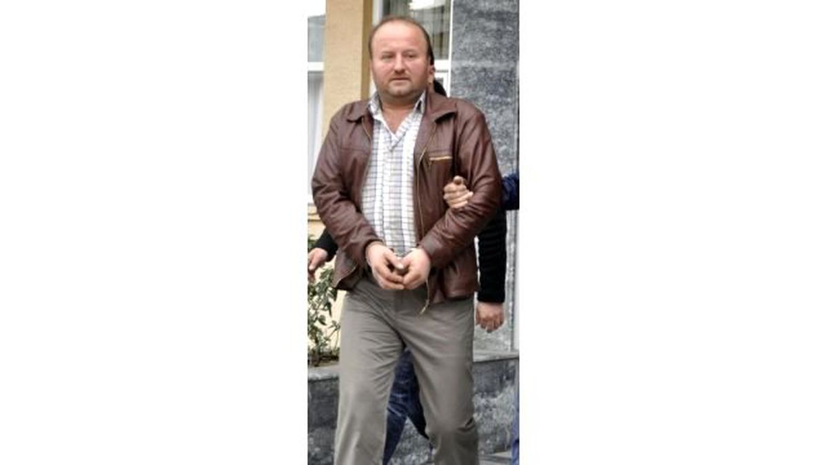 Tır\'da 230 Bin Paket Kaçak Sigara Ele Geçirildi