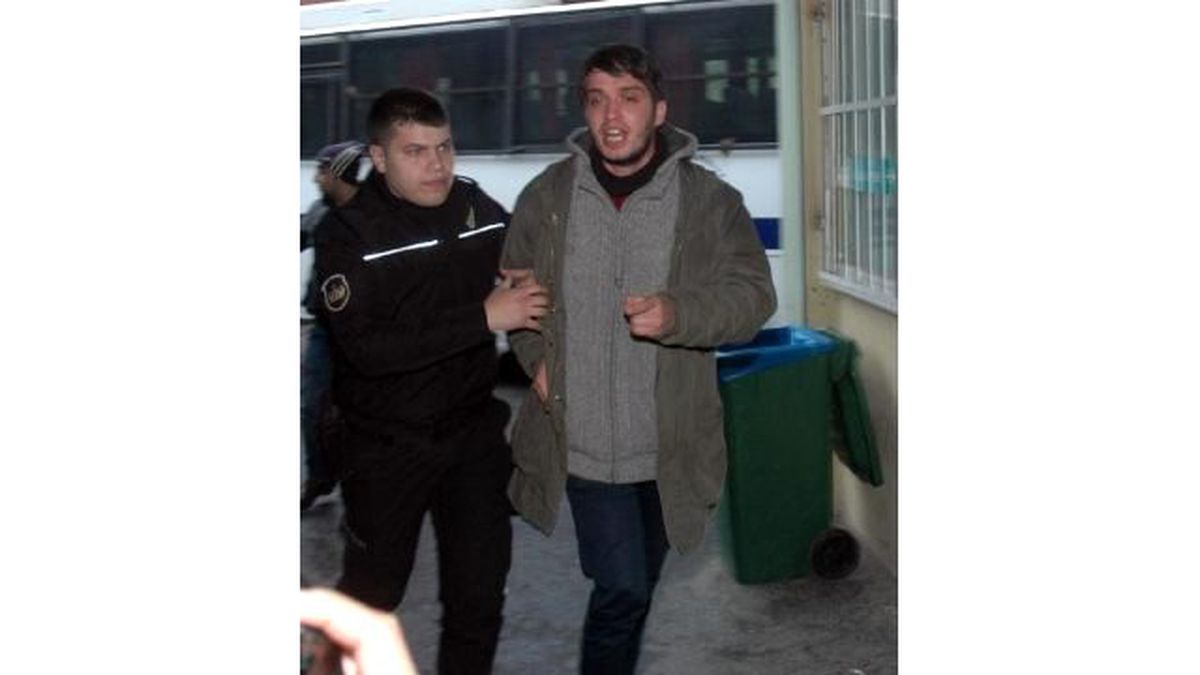 Üniversitede Afiş Asma Kavgası: 7 Yaralı